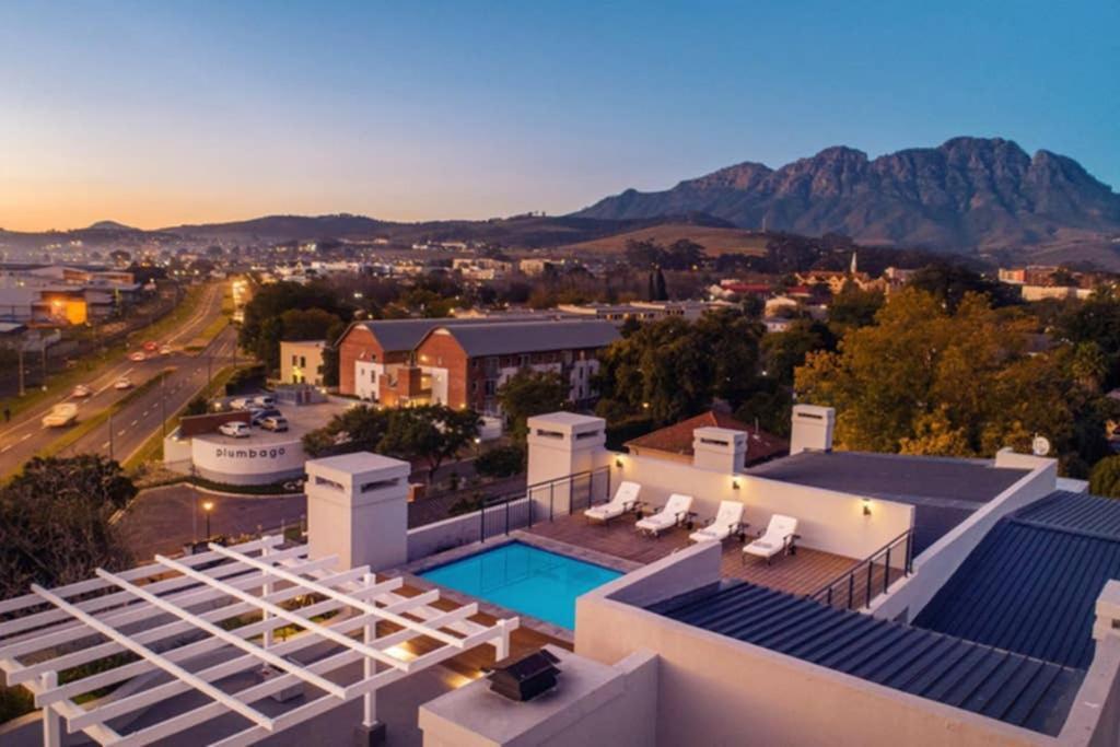 Unique Stay, The Den Apartments Stellenbosch Exterior photo